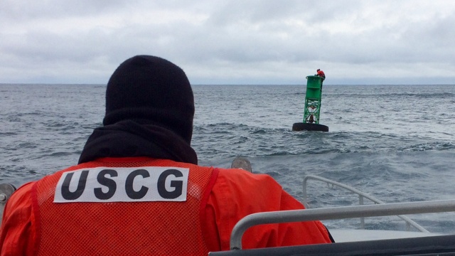 Week in the Life - Aids to Navigation Team Astoria and Station Tillamook Bay buoy discrepancy response