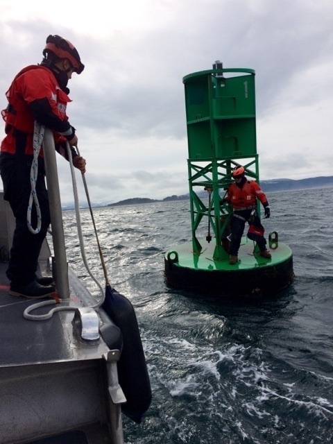 Week in the Life - Aids to Navigation Team Astoria and Station Tillamook Bay buoy discrepancy response
