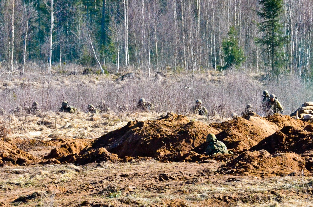 1-68 AR Soldiers team up with Estonian Defence Forces for Operation Golden Shovel