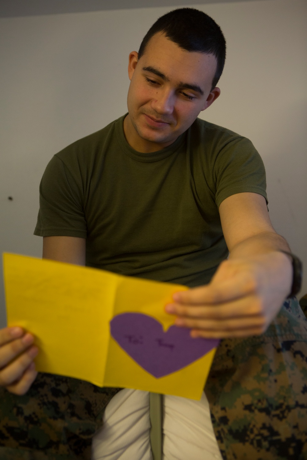 Marine Rotational Force Europe 17.1 Receives Valentine's Day cards