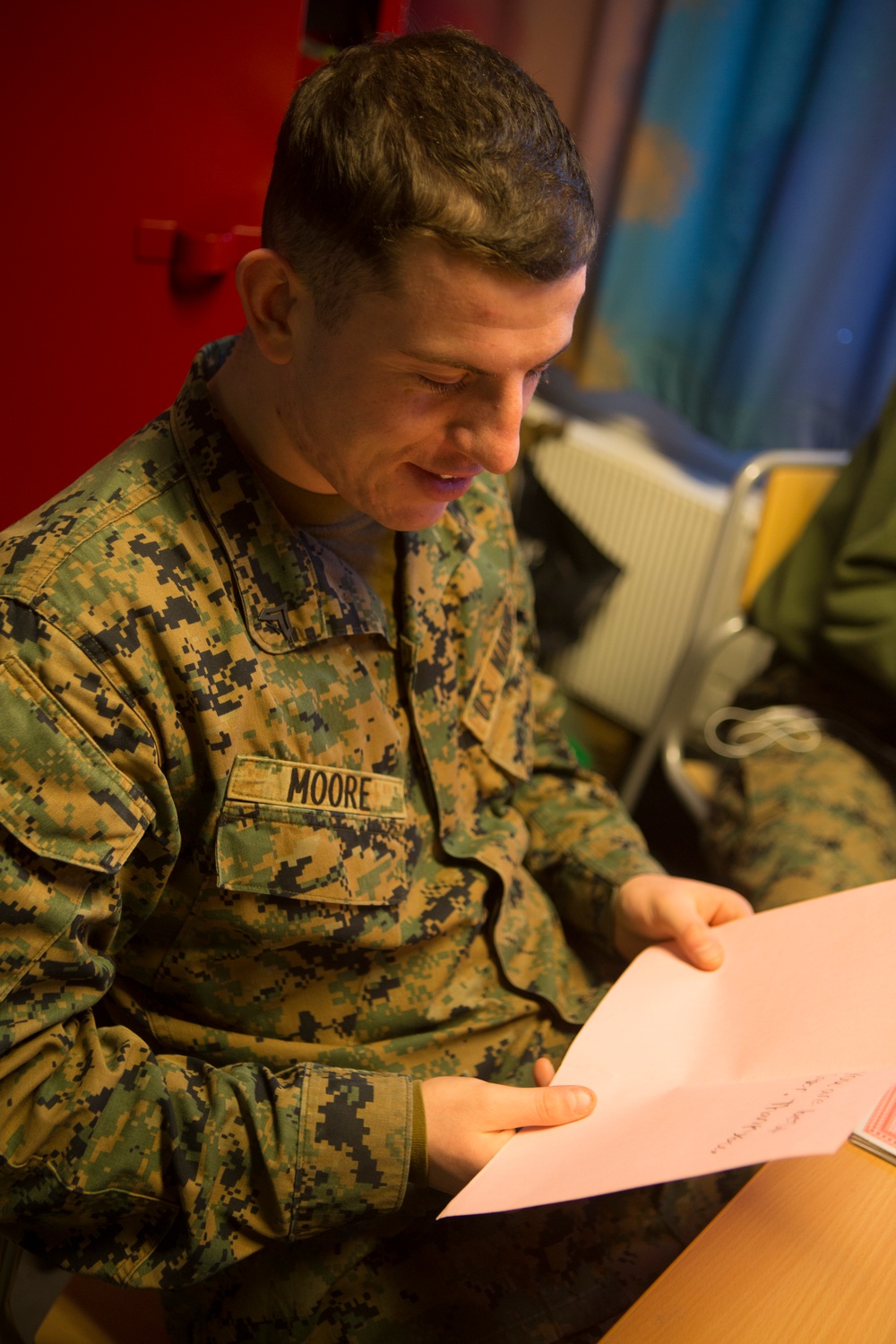 Marine Rotational Force Europe 17.1 Receives Valentine's Day cards