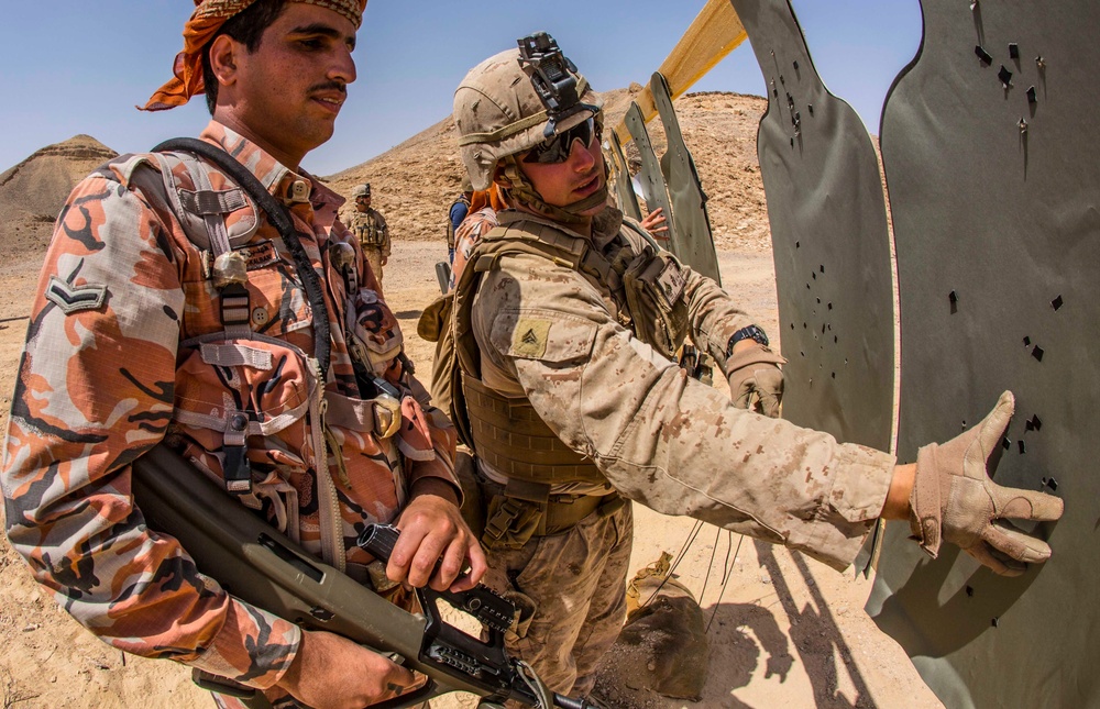Exercise Sea Soldier '17: US-Oman Bilateral Pointman Live-Fire Range