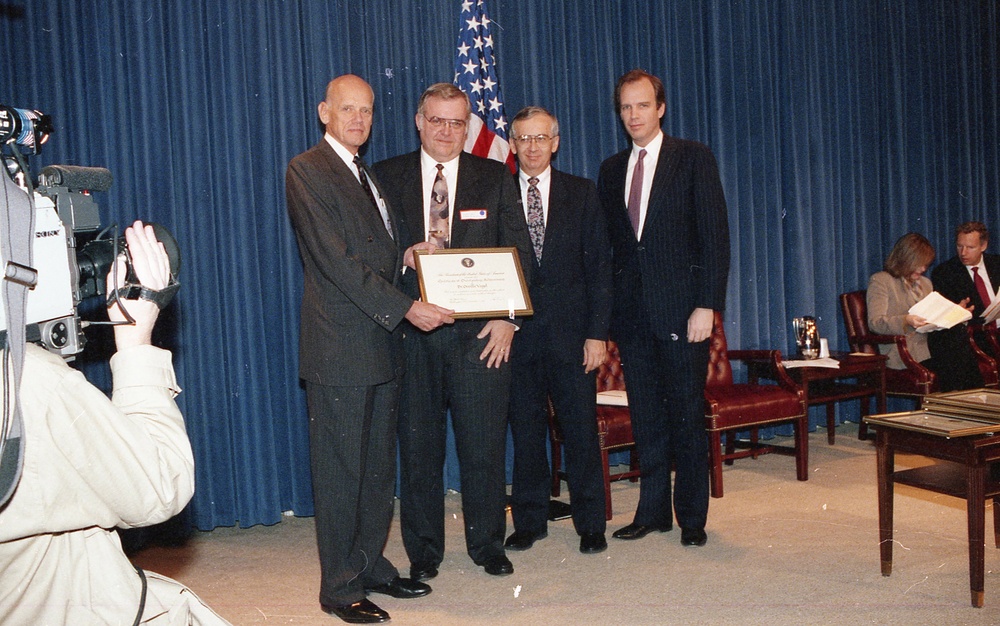 Roskens - End Hunger Awards 12/12/1991