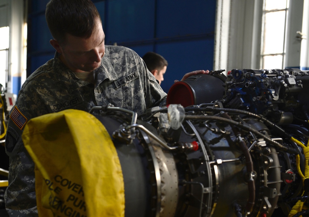 Born Under Fire: Soldiers, Airmen learn to maintain air assault weapons