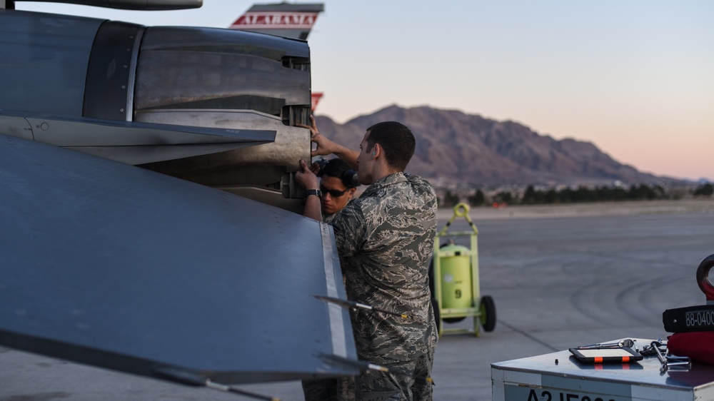 187th Fighter Wing aerospace propulsion mechanics hard at work during Red Flag 17-2