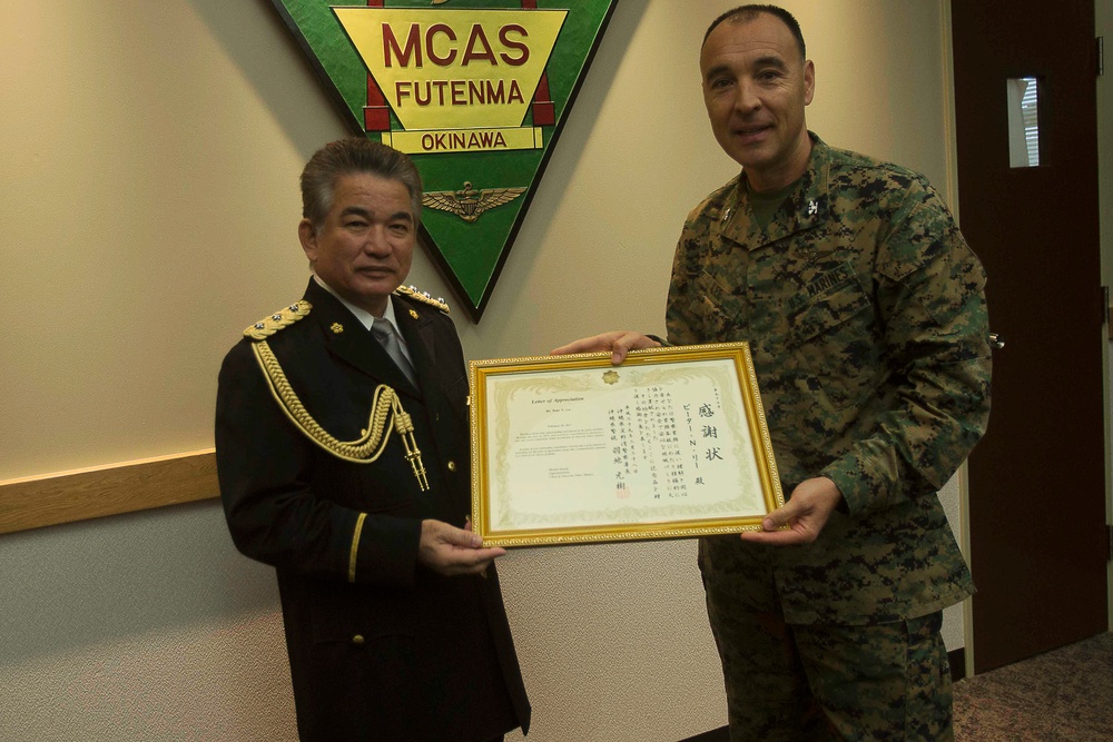MCAS Futenma commanding officer recognized by Ginowan police chief
