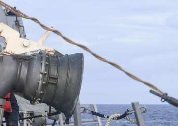 USS Wayne E. Meyer Performs Replenishment-at-Sea in the South China Sea