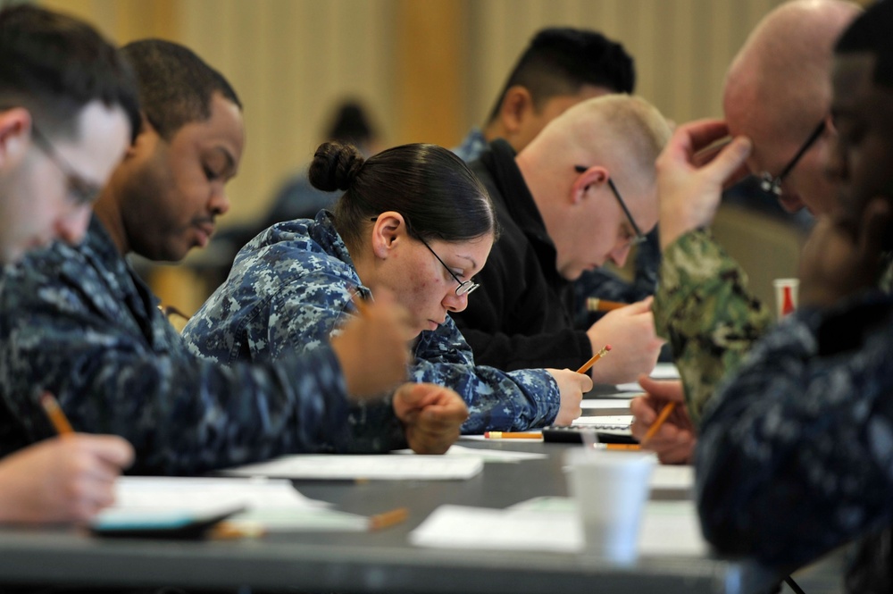 Misawa Sailors Take Navy-Wide E-6 Advancement Exam