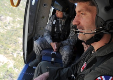 JBER medics, Australian helicopter unit conduct rescue training