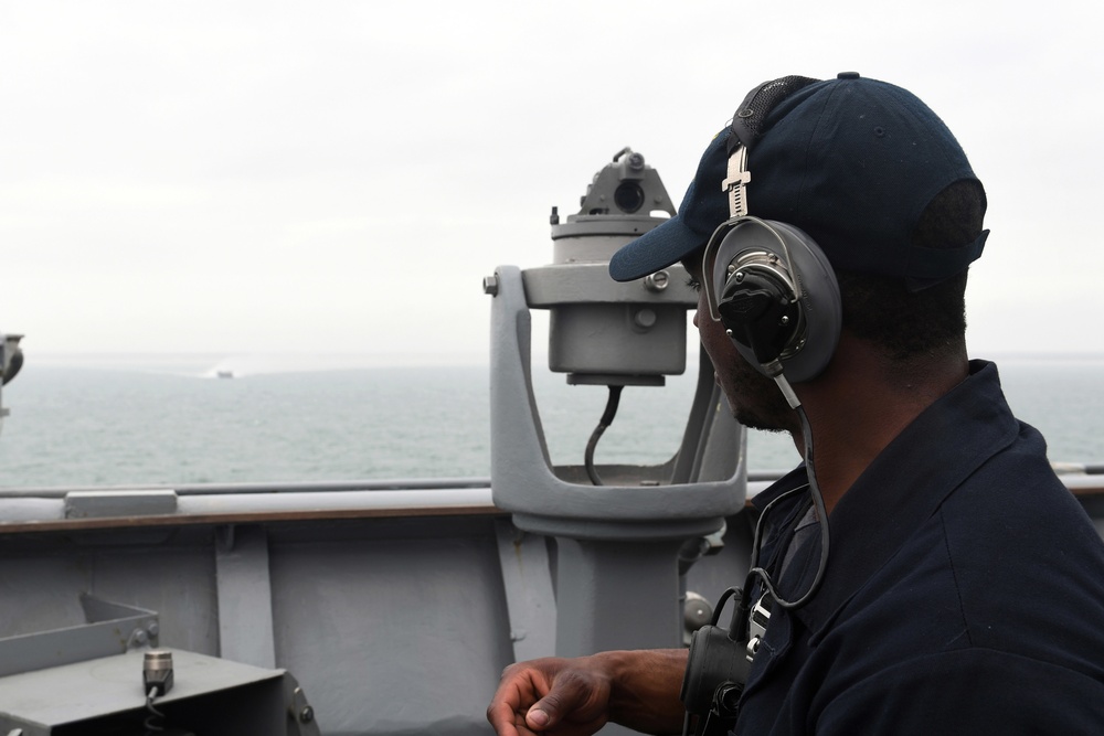 USS Carter Hall (LSD 50) departs Morehead City, N.C.