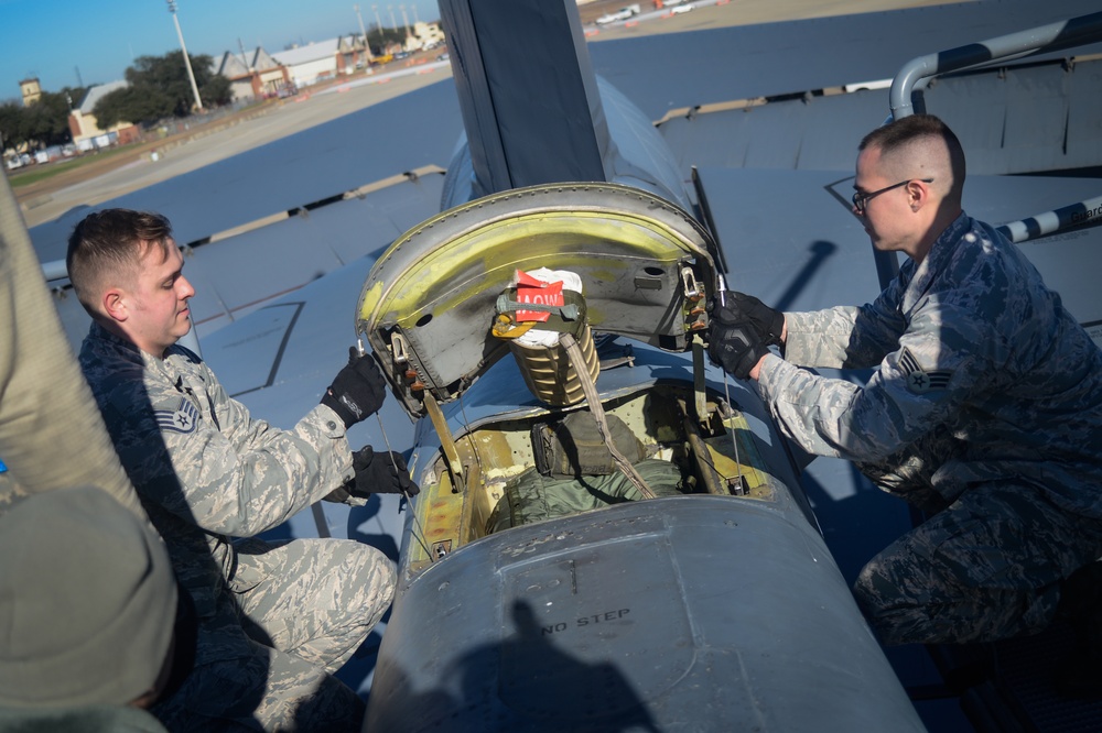 Low-Speed, High-Drag: 20th AMU Airmen install B-52 Drag Chutes