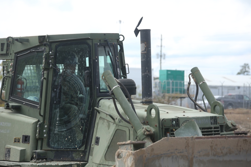 Marines with CLB 22 Conduct Heavy Equipment Training