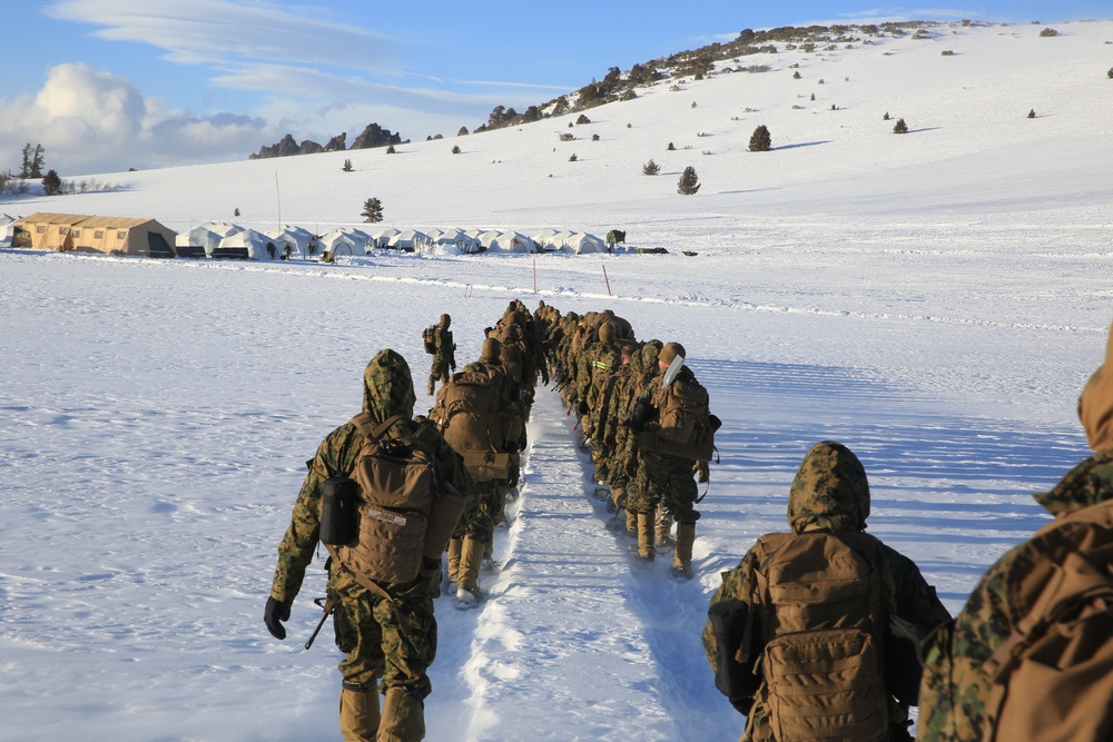 DVIDS - Images - 1st Combat Engineer Battalion “attacks” Mountain ...