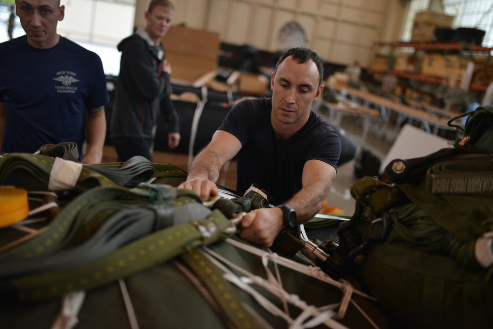 106th Rescue Wing Guardsmen Test Space Capsule Recovery Systems