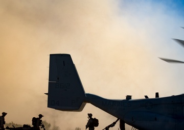 Airmen, Marines “TRAPped” in desert