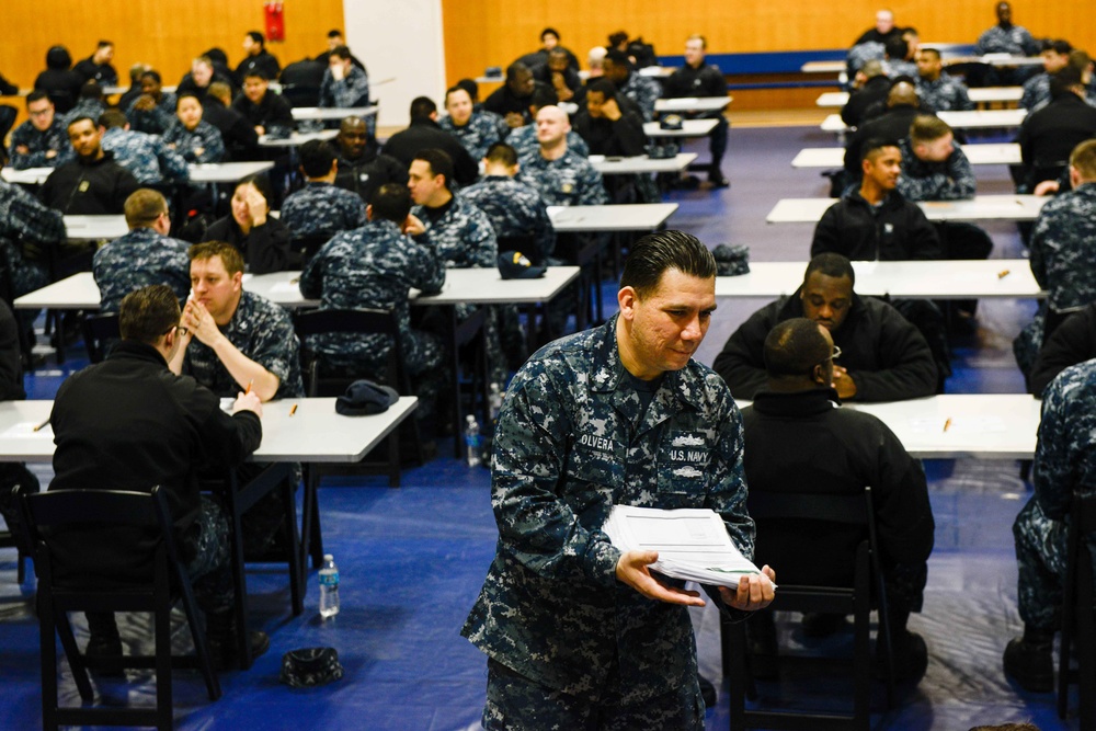 Personnel Specialist 1st Class David Olvera Administers a Petty Officer First Class Advancement Exam to Ronald Reagan Sailors at James D. Kelly Fleet Recreation Center