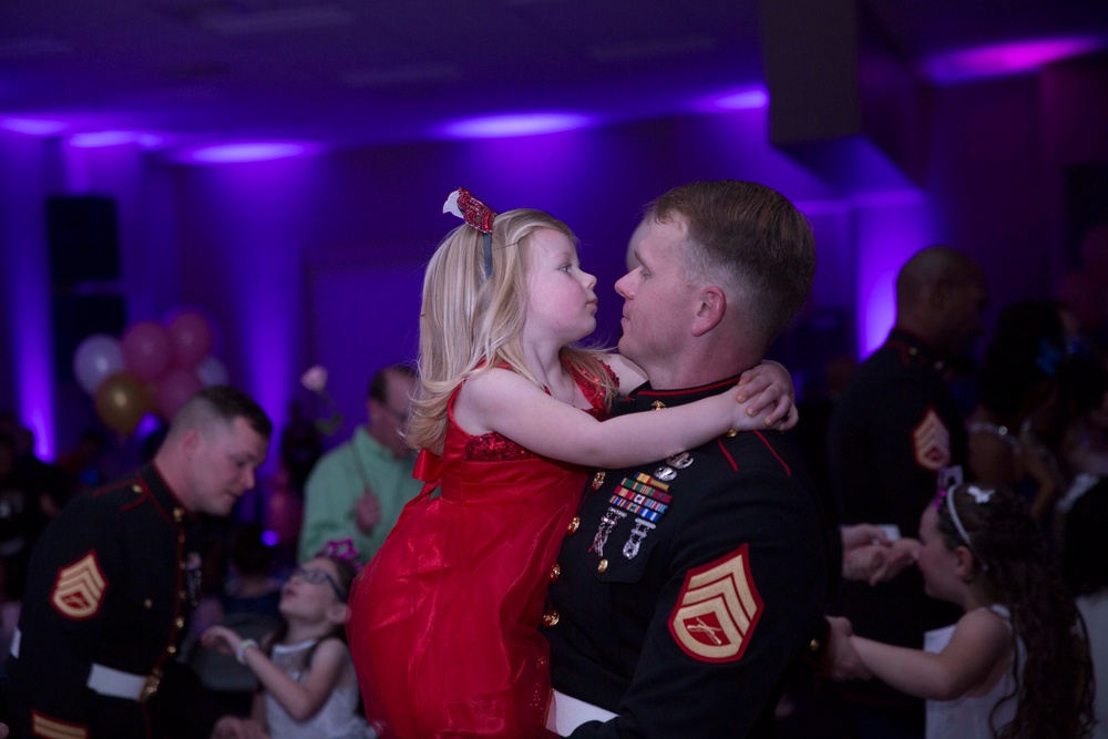 Marines, sailors bond during Father Daughter Dance