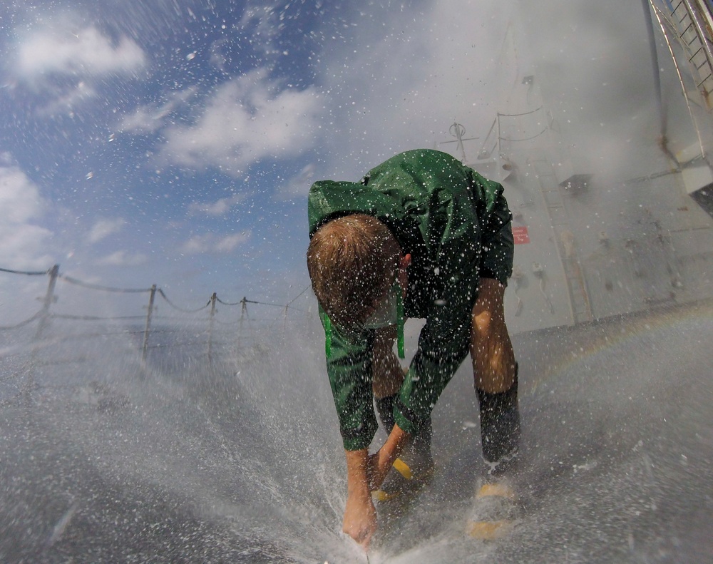 USS Wayne E. Meyer Performs a Counter Measure Washdown