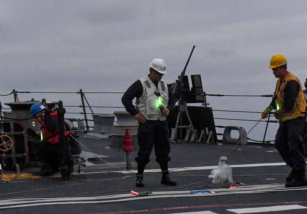 USS Wayne E. Meyer Performs Replenishment-at-Sea in the South China Sea