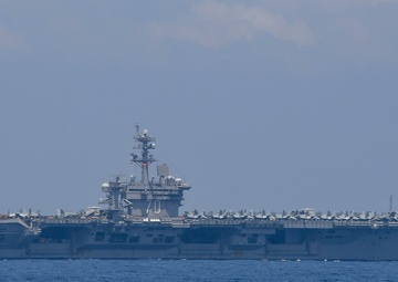 USS Carl Vinson Performs a Vertical Replenishment-at-Sea in the South China Sea