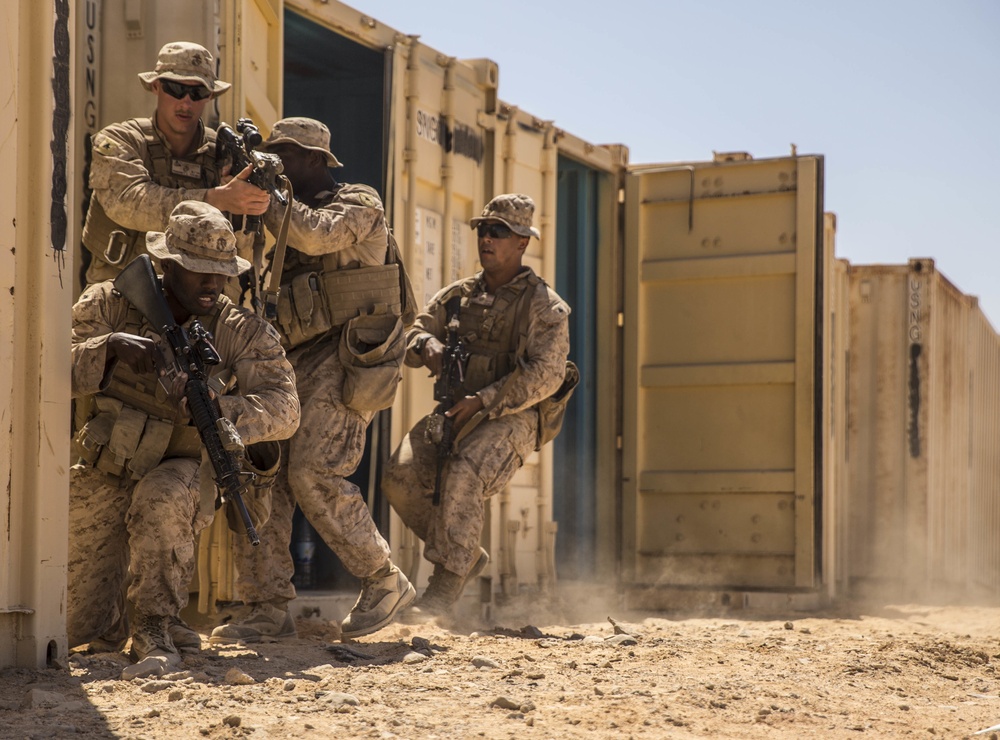 Exercise Sea Soldier '17: US Marines, Royal Army of Oman soldiers Conduct Bilateral MOUT Training