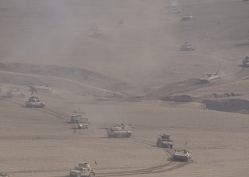 9th IAD conduct combined arms maneuver against ISIS