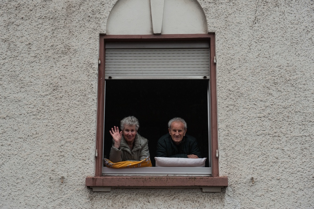 Karneval auf Ramstein: Germans, Americans celebrate fasching