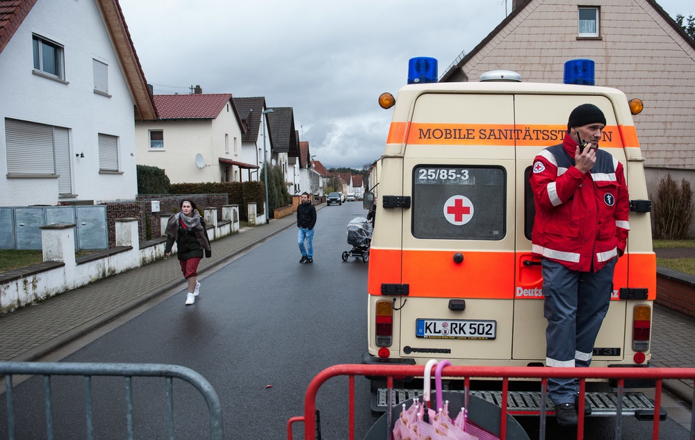 Karneval auf Ramstein: Germans, Americans celebrate fasching