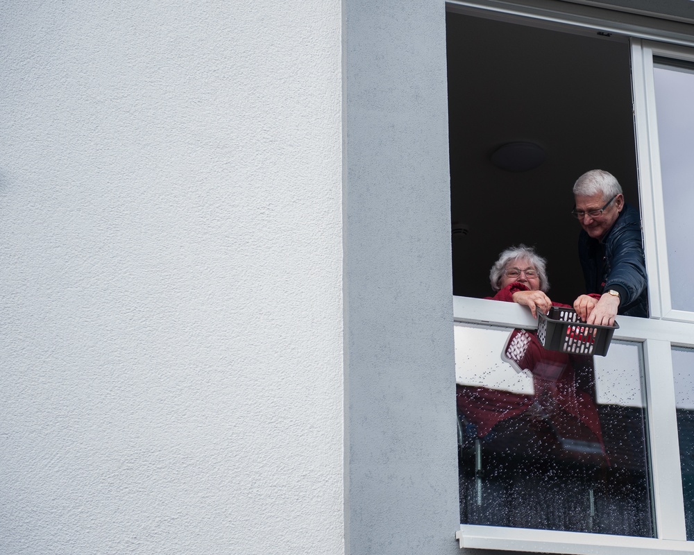 Karneval auf Ramstein: Germans, Americans celebrate fasching