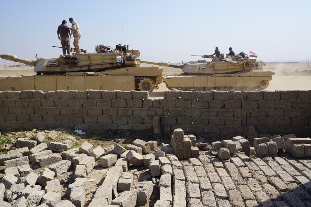 9th Iraqi Army Division fights, repairs, plans outside of Mosul