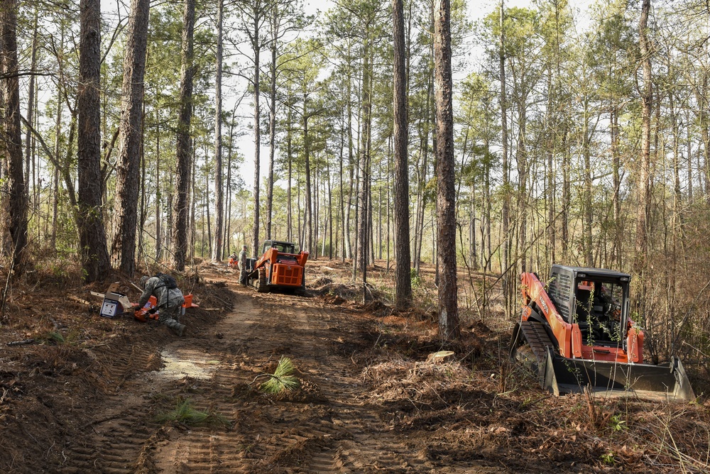 DVIDS Images 116th Civil Engineers assist in trail clearing in a