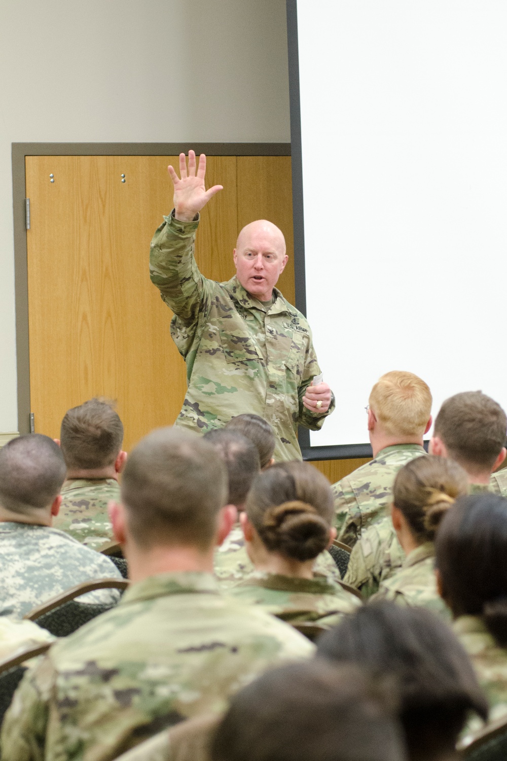 Newcomers brief important first step: Soldiers, spouses can benefit from program introductions