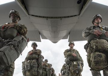Air Force, Army planners find ways to see greater jump in airdrops
