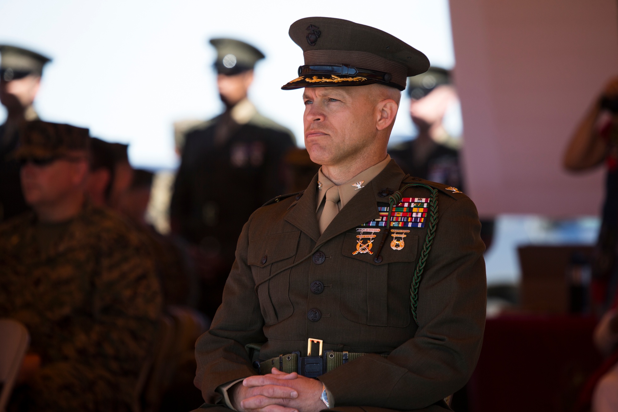 DVIDS - Images - 22nd MEU bids farewell to Dunn, welcomes Simmons [Image 5  of 5]