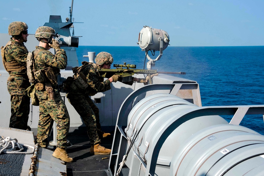 DVIDS - Images - USS Green Bay and 31st MEU participate in DATF gunnery ...