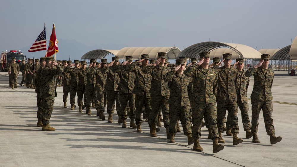 VMFA-121 change of command