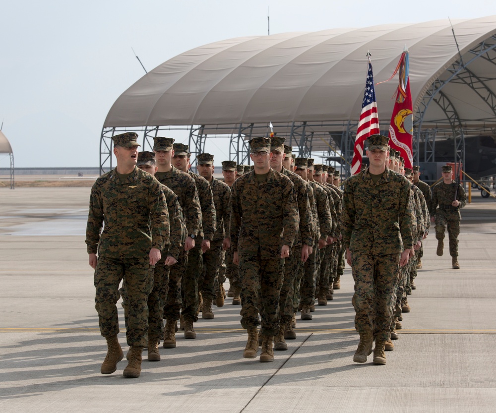 VMFA-121 change of command