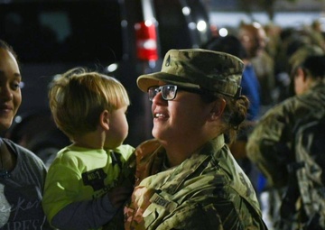 301st Military Police Company Receives Farewell Days after Yellow Ribbon Event