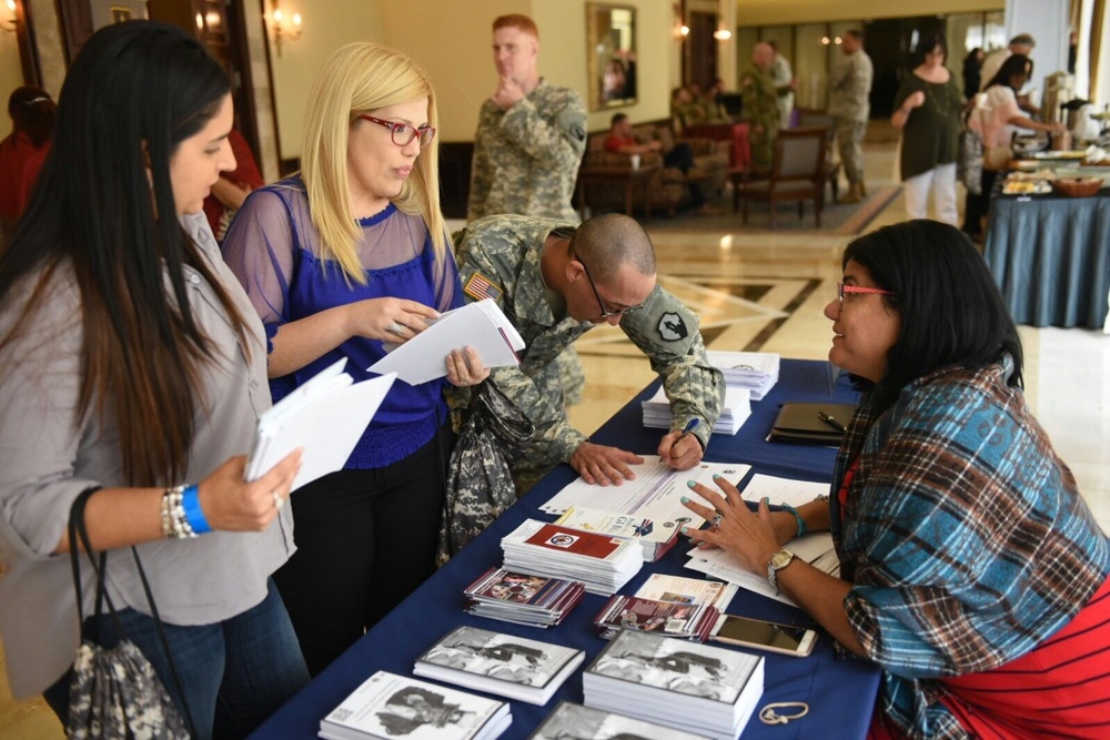 301st Military Police Company Receives Farewell Days after Yellow Ribbon Event