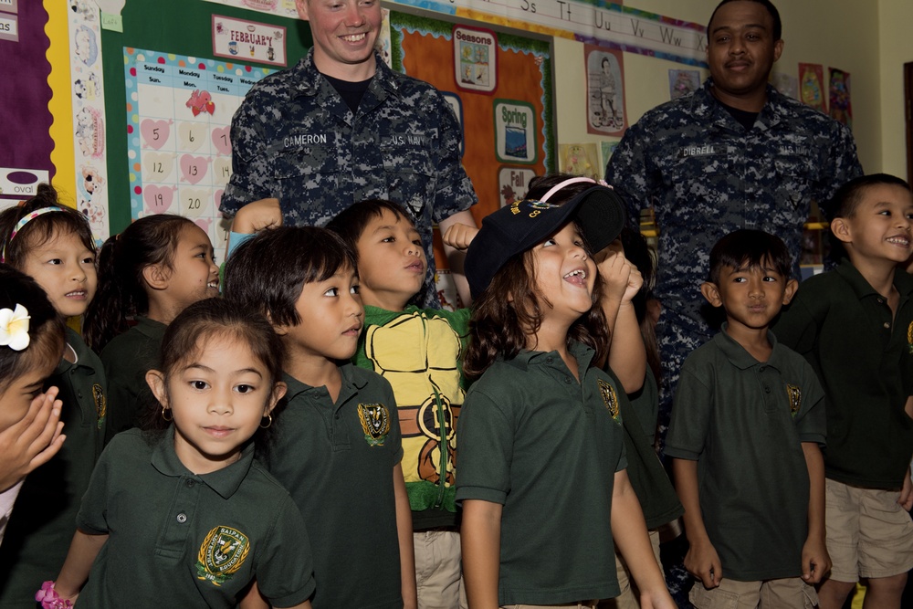USS Lake Champlain (CG 57) Sailors visit Saipan School