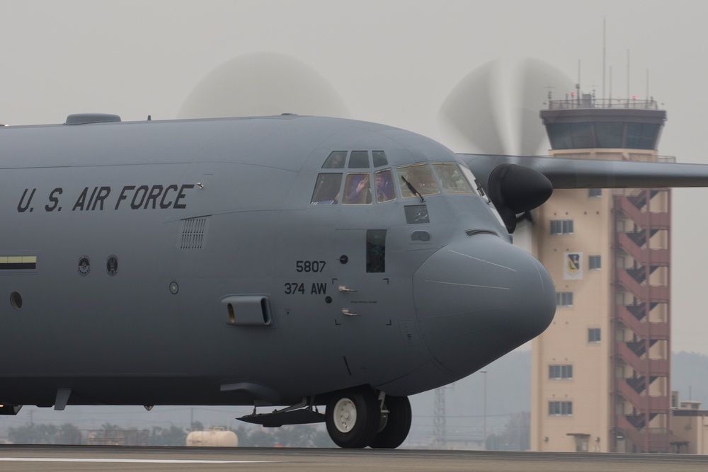 Yokota welcomes PACAF's first C-130J Super Hercules