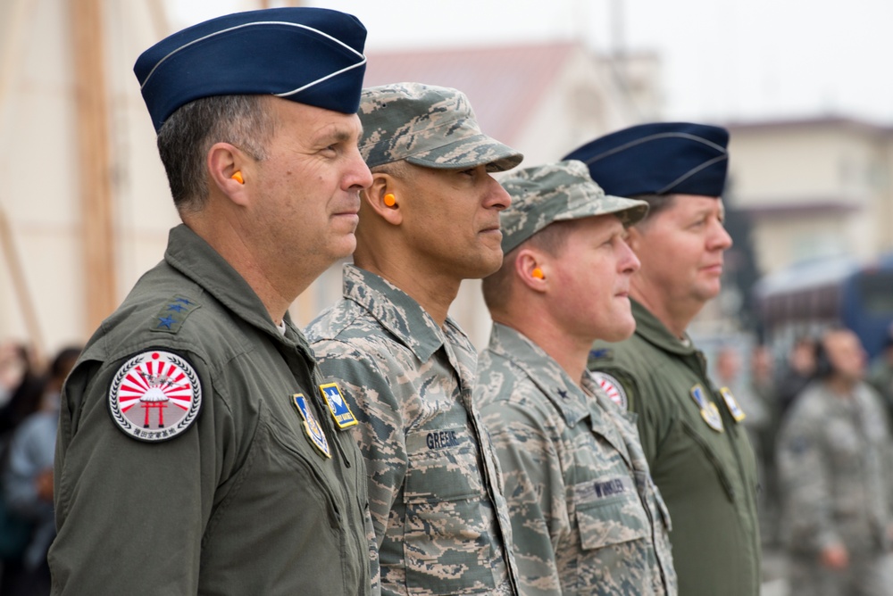 Yokota welcomes PACAF's first C-130J Super Hercules