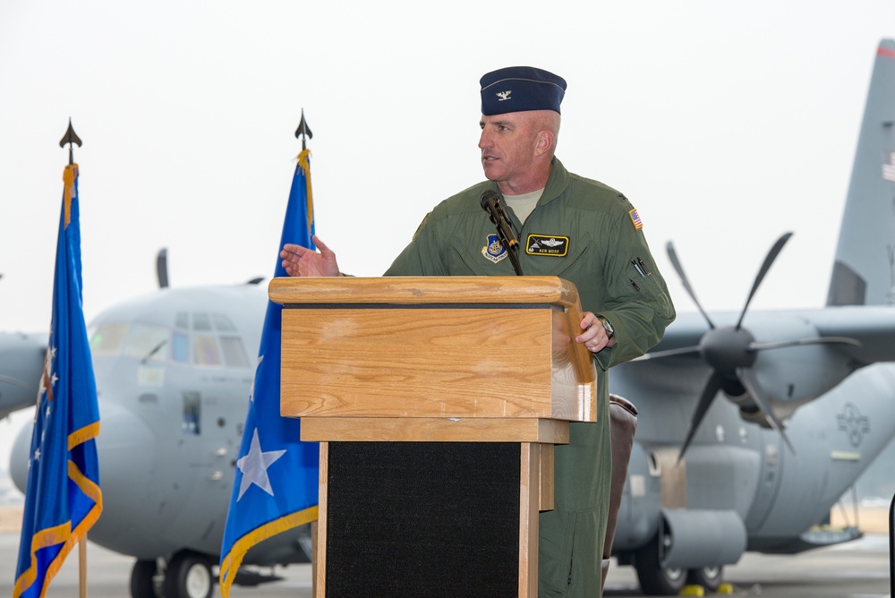 Yokota welcomes PACAF's first C-130J Super Hercules