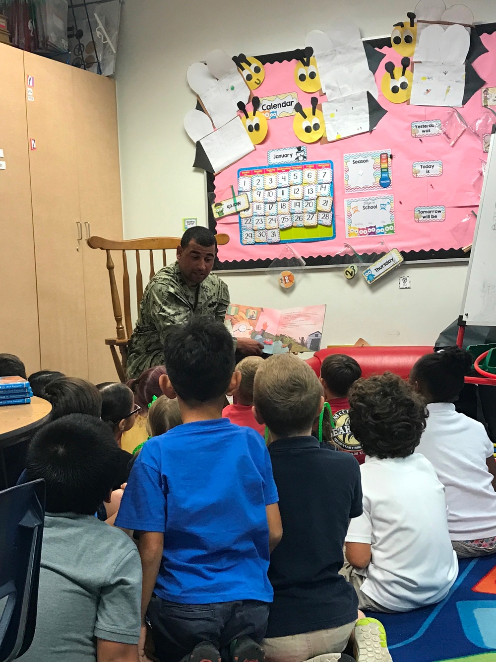 NMCB 1 Reads Books to Elementary School Students