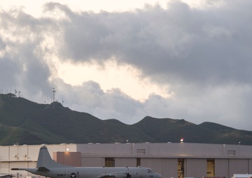 Last Golden Eagle of VP-9 flies off Marine Corps Base Hawaii