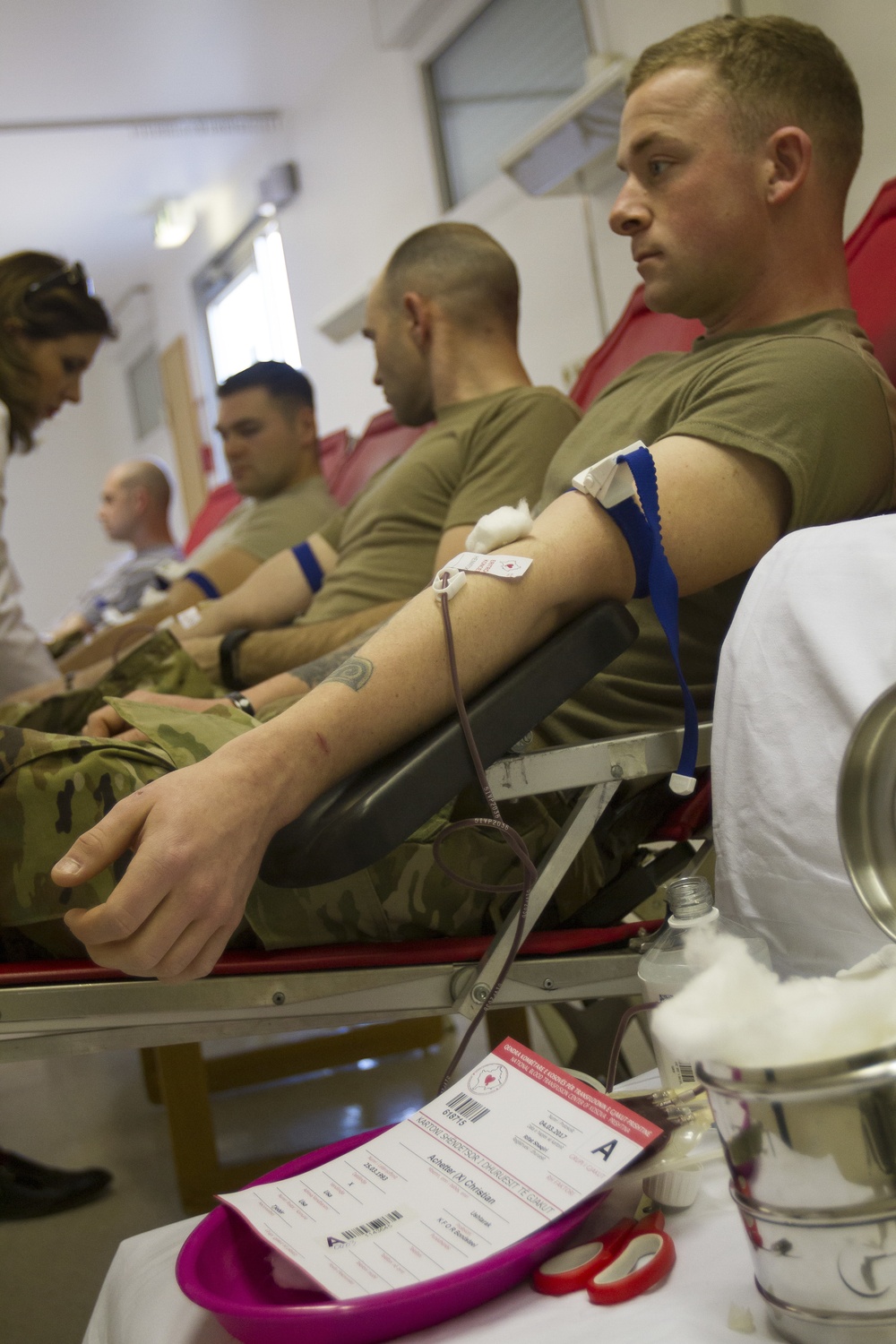 Soldiers Donate Blood in Kosovo
