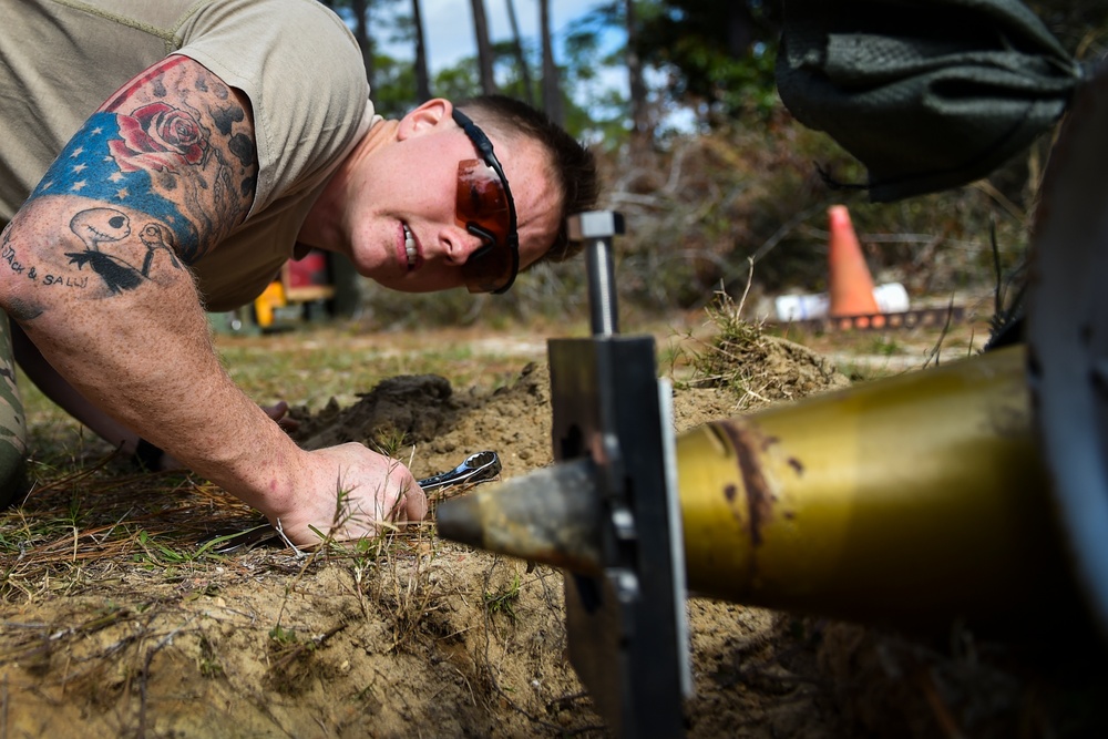 EOD Air Commandos conduct tool training