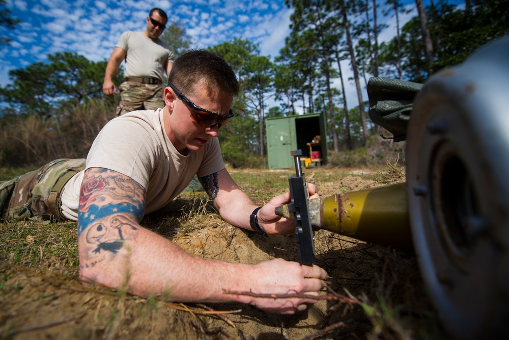 EOD Air Commandos conduct tool training