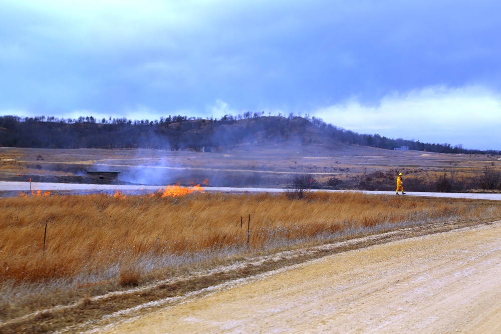 Fort McCoy uses prescribed burns to cut wildfire risk, improve habitats