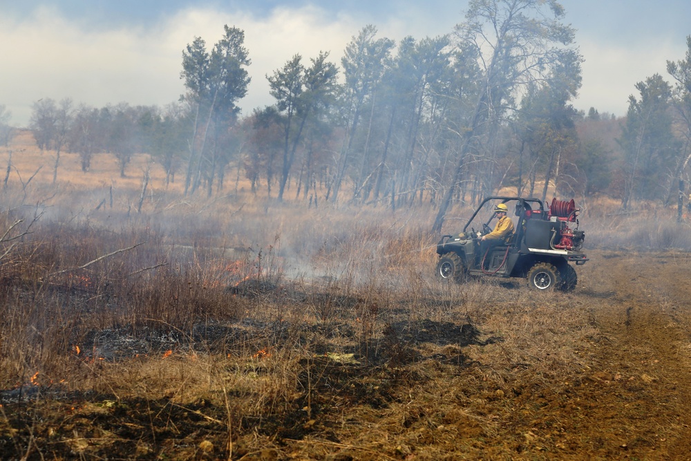 Fort McCoy uses prescribed burns to cut wildfire risk, improve habitats